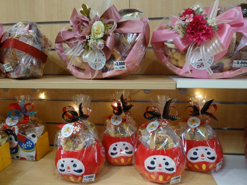 菓子工房ルーヴ空港通り店の焼き菓子