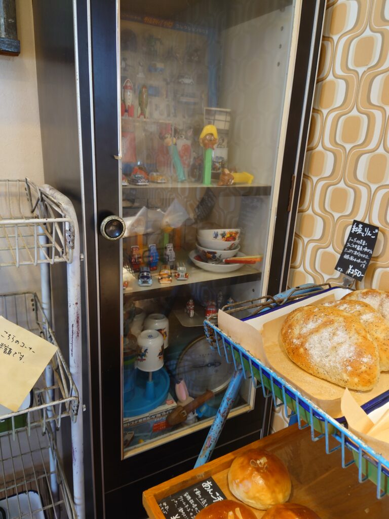 高松市パン屋　香川パン屋　まなべ屋製パン　高松美味しいパン屋　店内