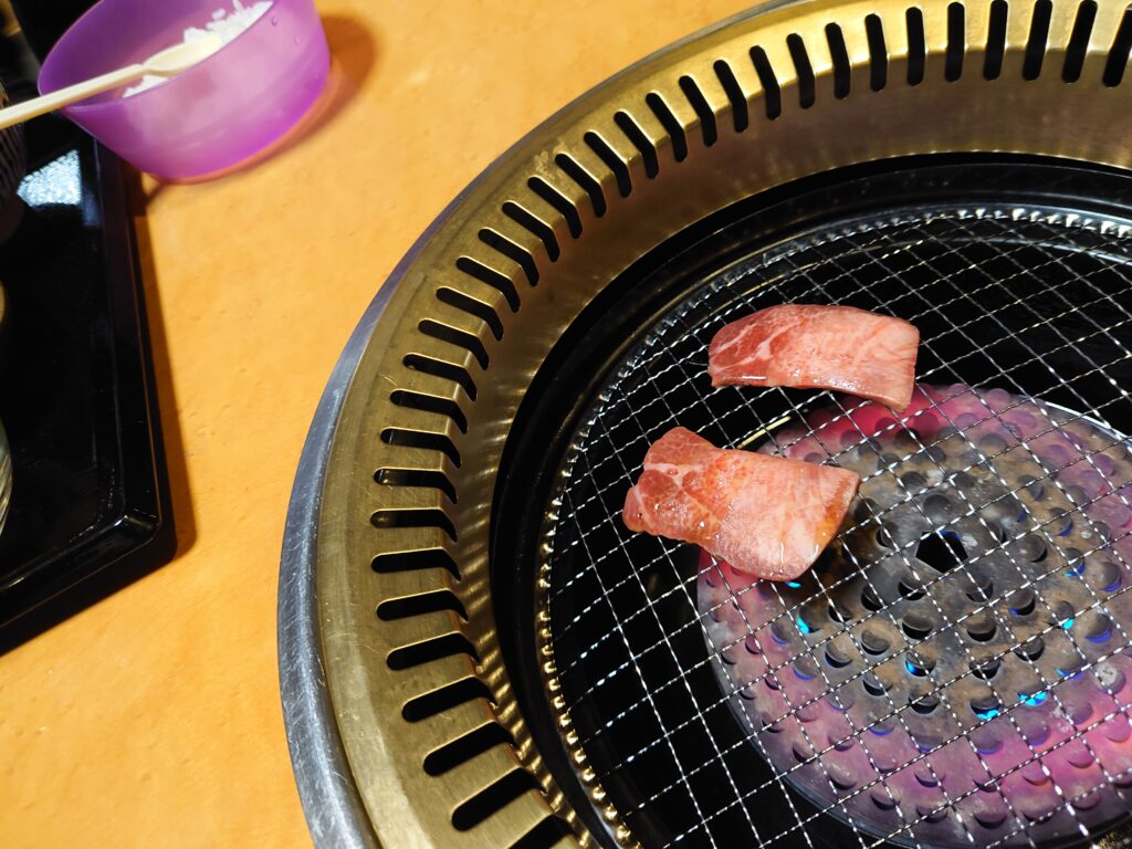 香川グルメ　高松焼肉　ぴこぴこ精肉店　ランチ　牛タン定食