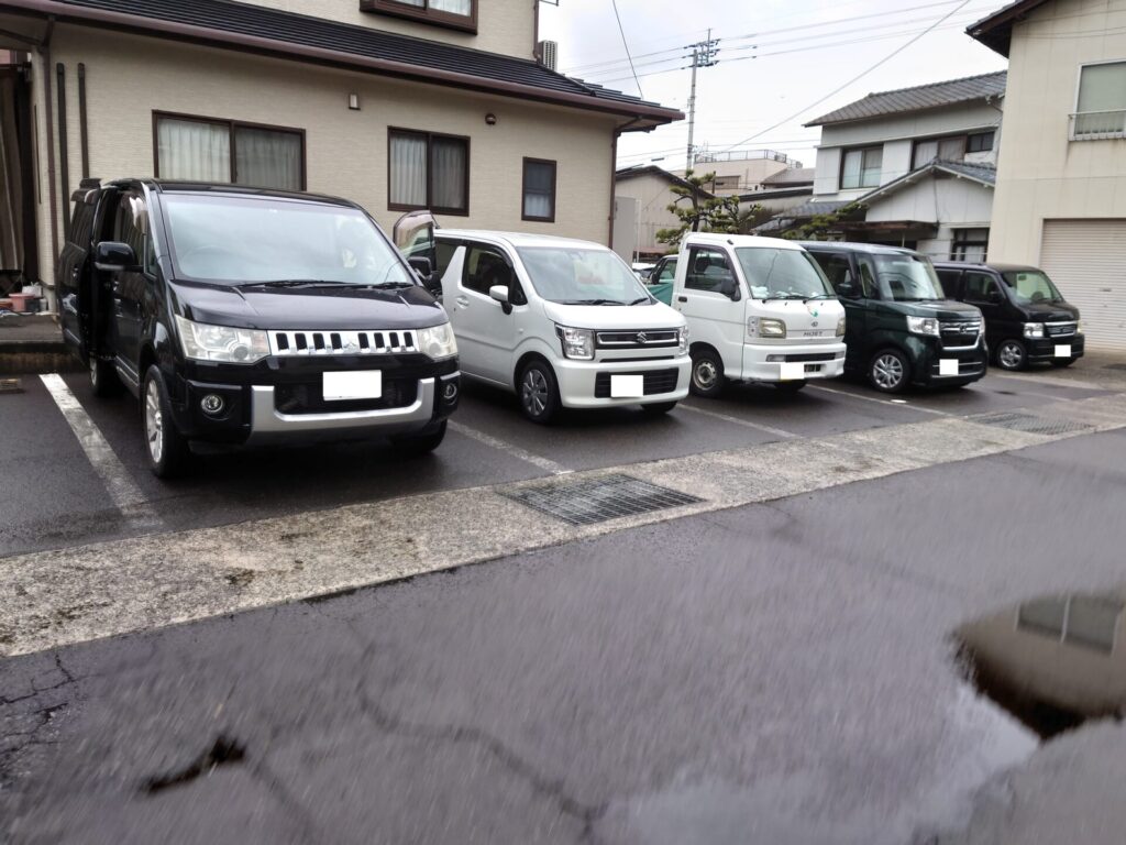 さぬきうどん三よし　ランチ　駐車場