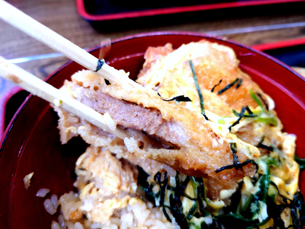 さぬきうどん三よし　ランチ　かつ丼