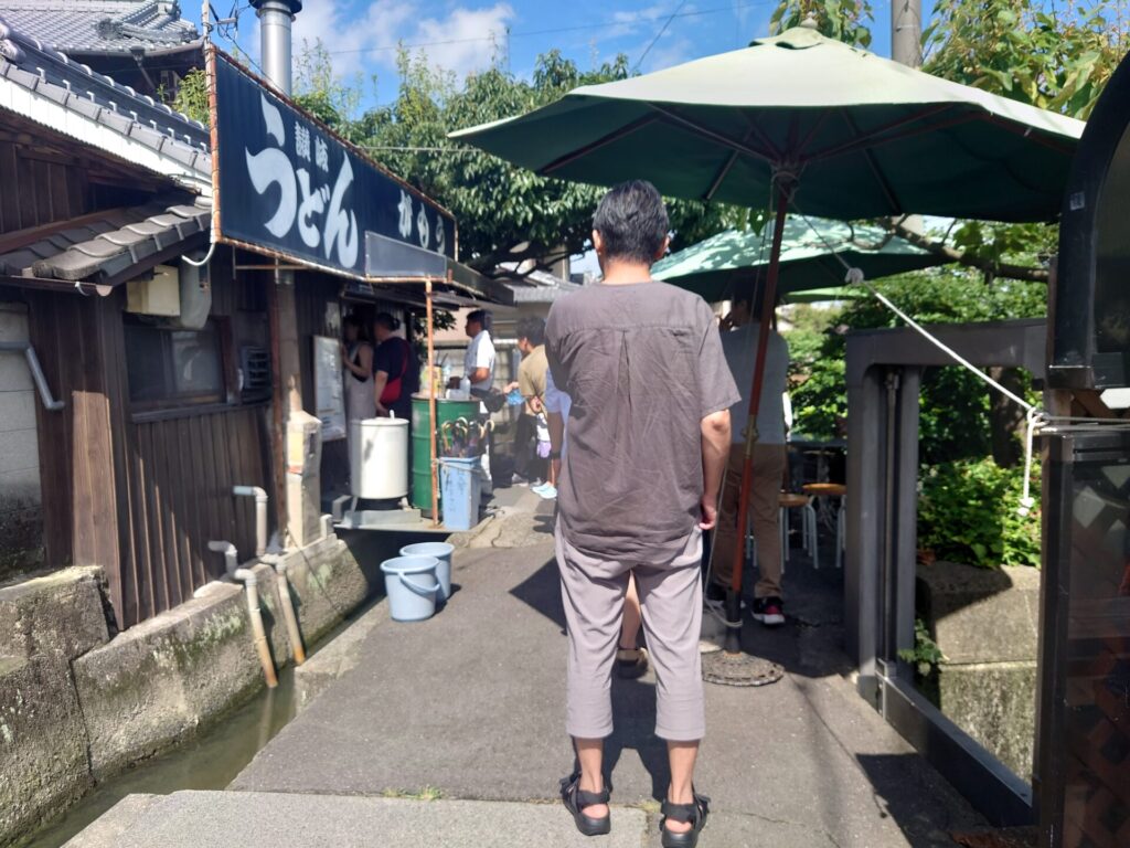 がもううどん　行列