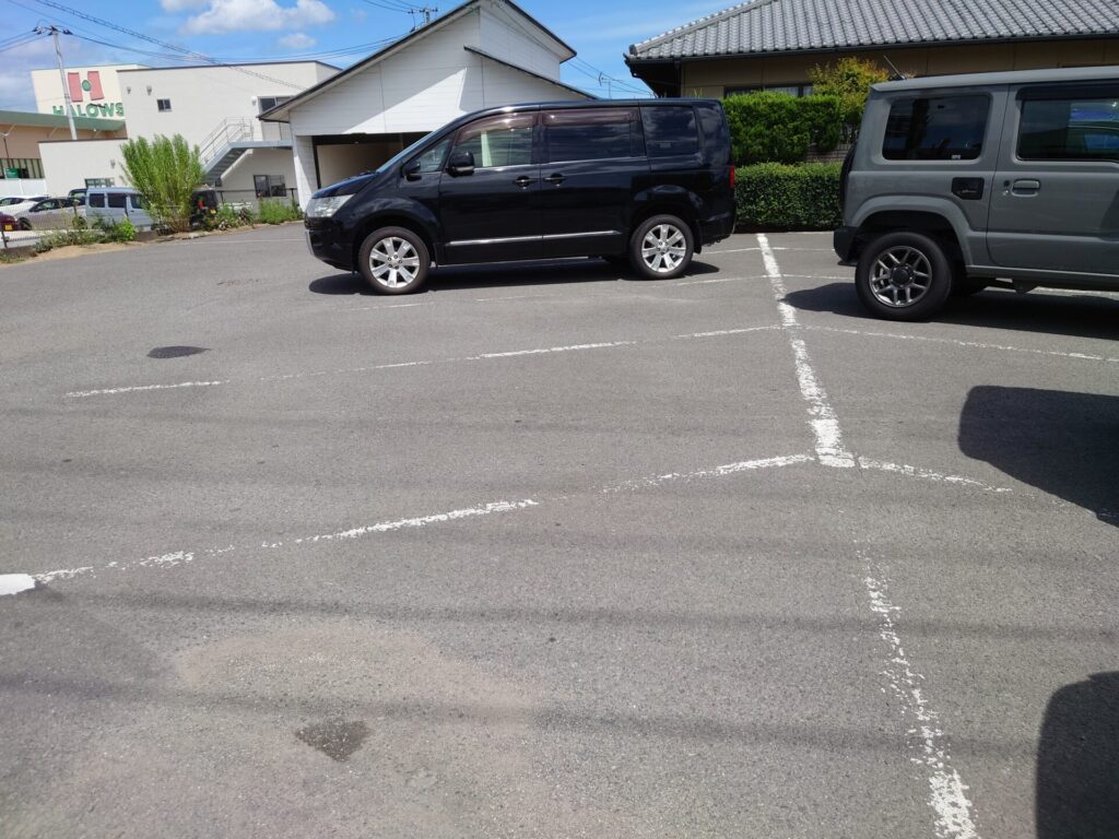 うつ海うどん　駐車場