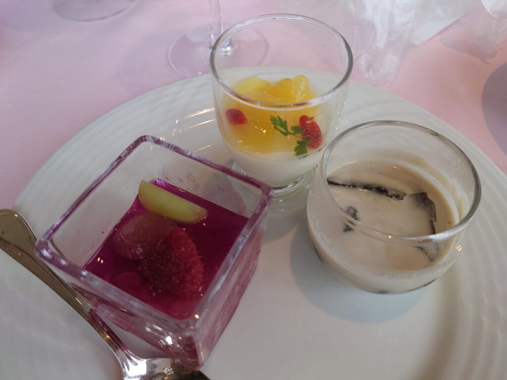 フォーシーズン ランチ ルネッサンスリゾートオキナワ
