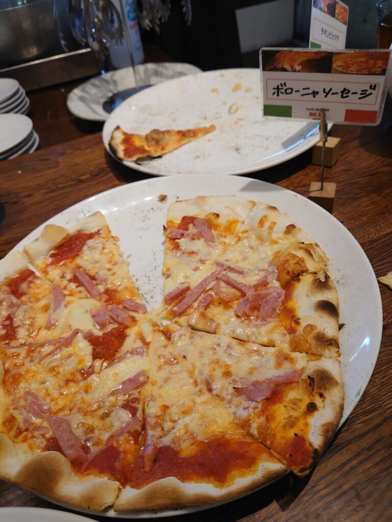 ディア高松南店　ピザ食べ放題