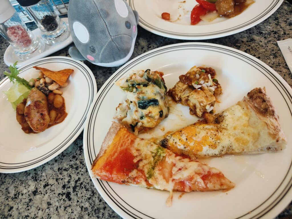 ルネッサンスリゾートオキナワ　ランチ
