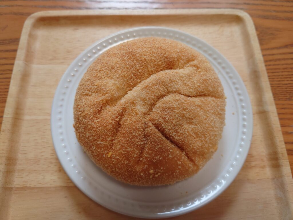 丸亀市パン屋　アゴラ　カレーうどんパン
