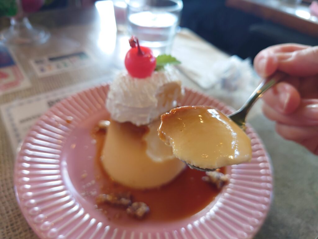 善通寺カフェ　喫茶カフェテリア　メニュー　テリアのプリン