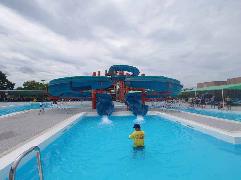 香川プール　屋外プール　トレスタ白山