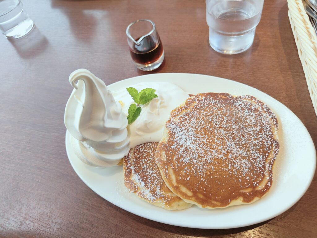 宇多津町カフェ　はまきた珈琲　メニュー　パンケーキ