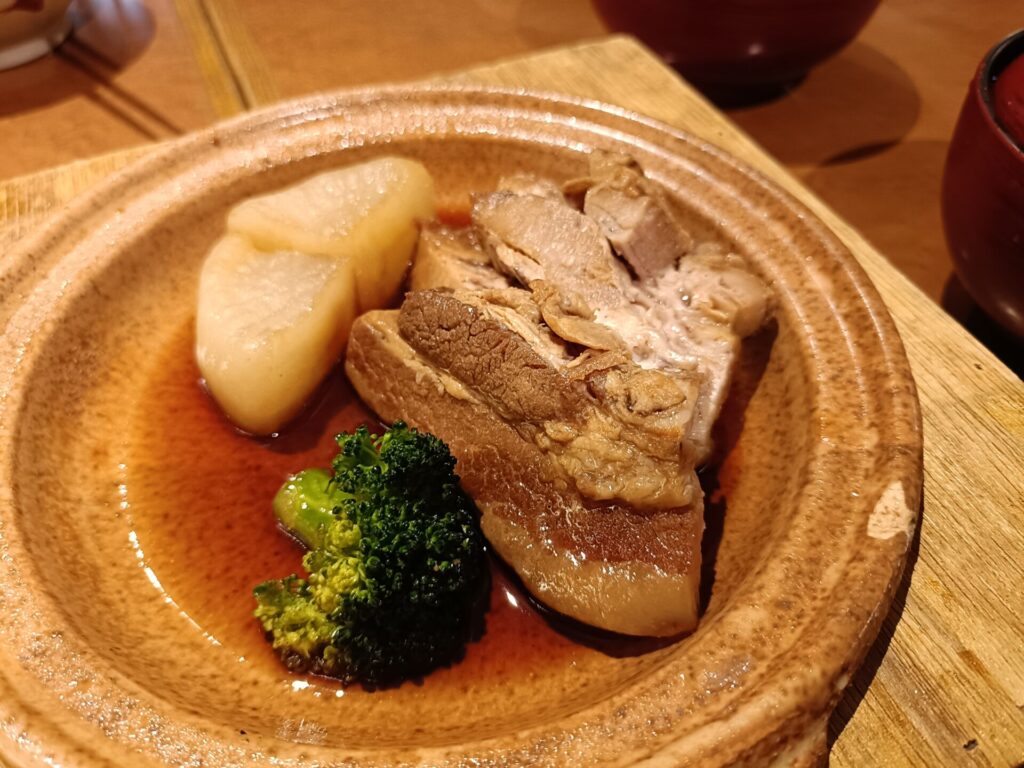 山かつ屋島店　角煮