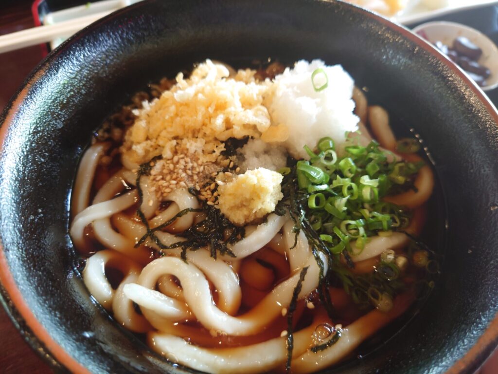 うどん本陣山田家　釜ぶっかけうどん定食