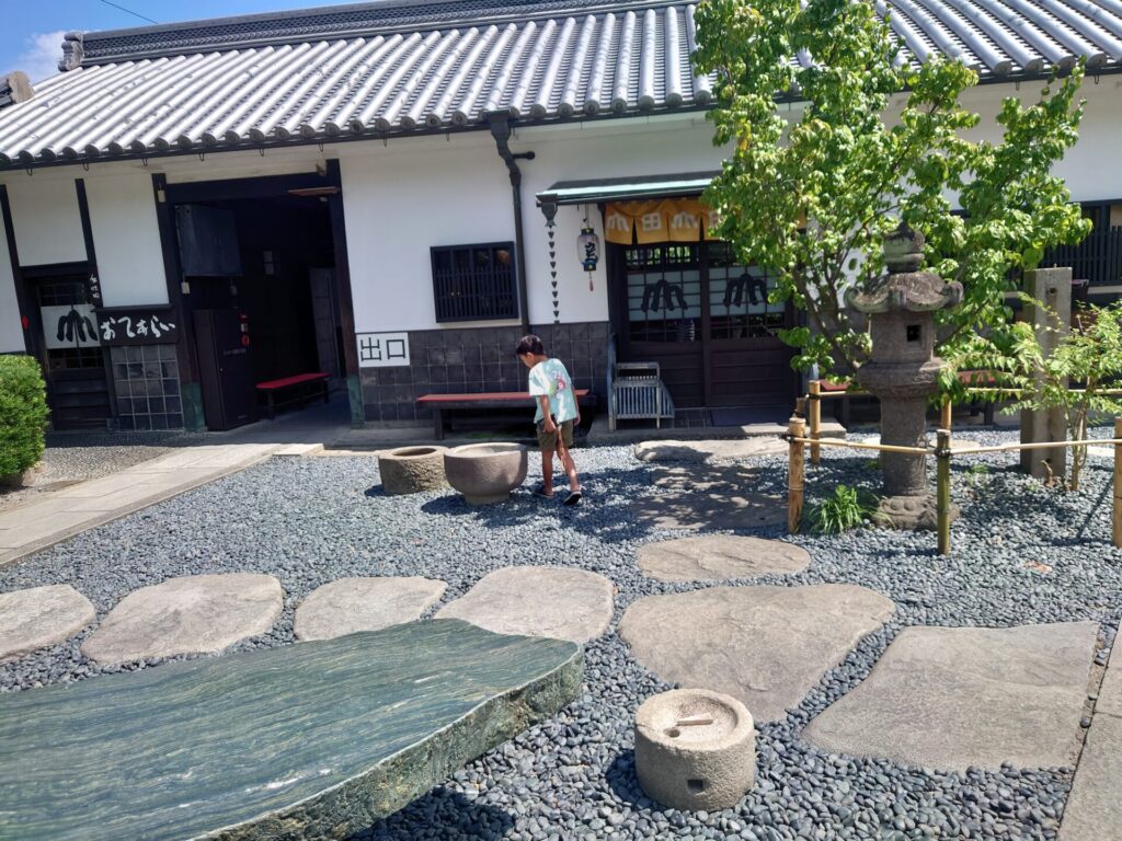 うどん本陣山田家　香川うどん　お店の雰囲気