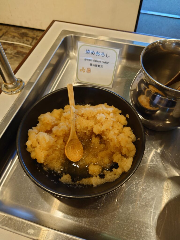 小豆島旅行　ベイリゾートホテル小豆島　食事バイキング　朝食　染めおろし