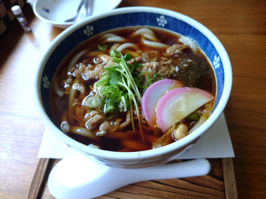 マイントピア別子　レストランもりの風　ランチ　肉うどん