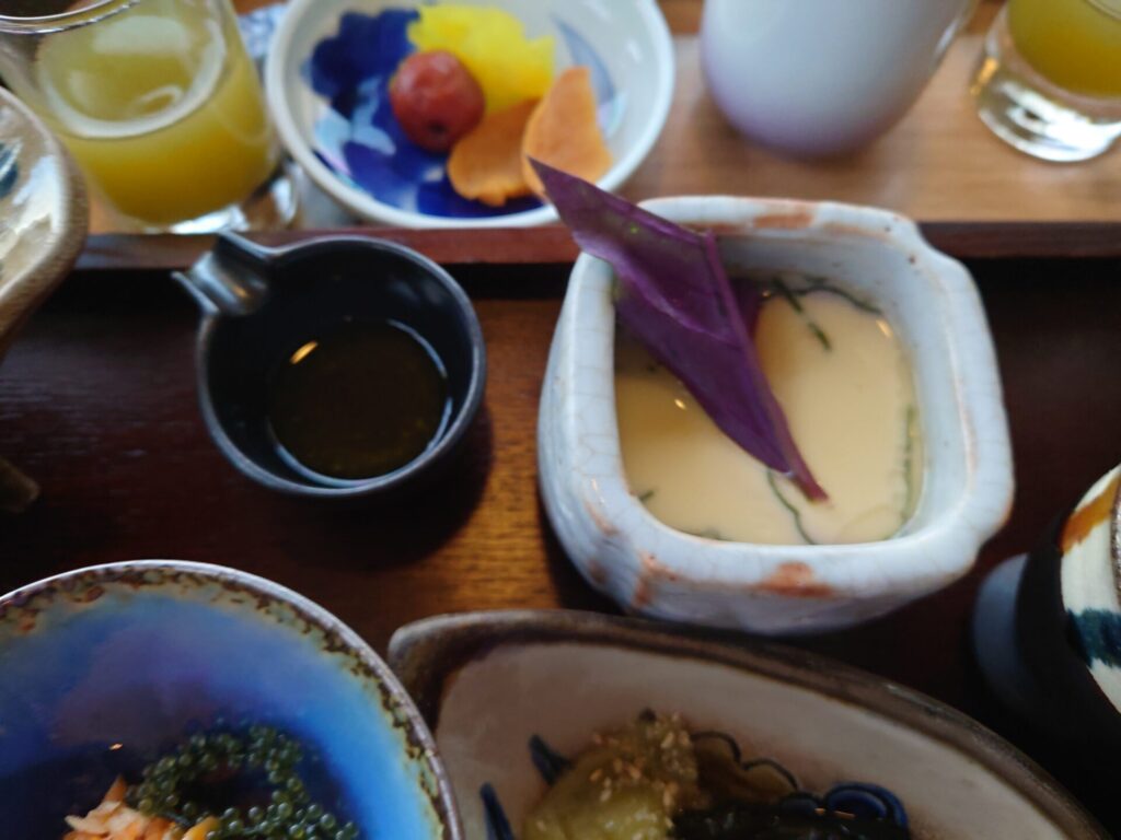 ルネッサンスリゾートオキナワ　朝食　彩　限定琉球朝食　茶わん蒸し