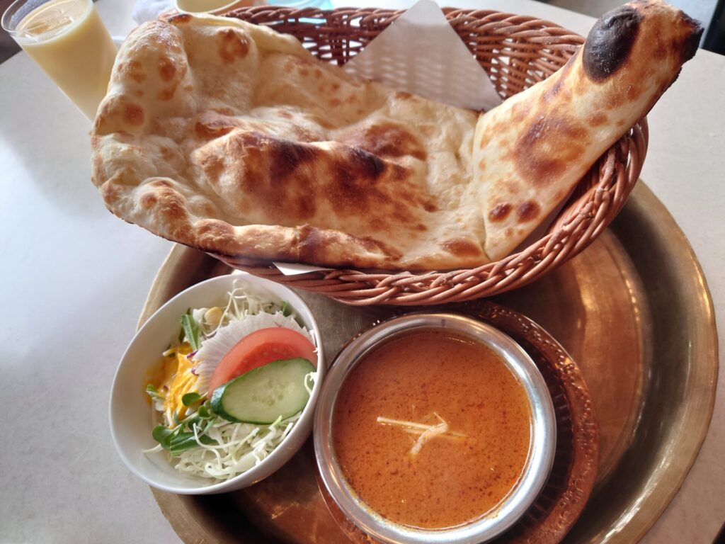 エベレストフード十川　平日ランチ　ポークカレー