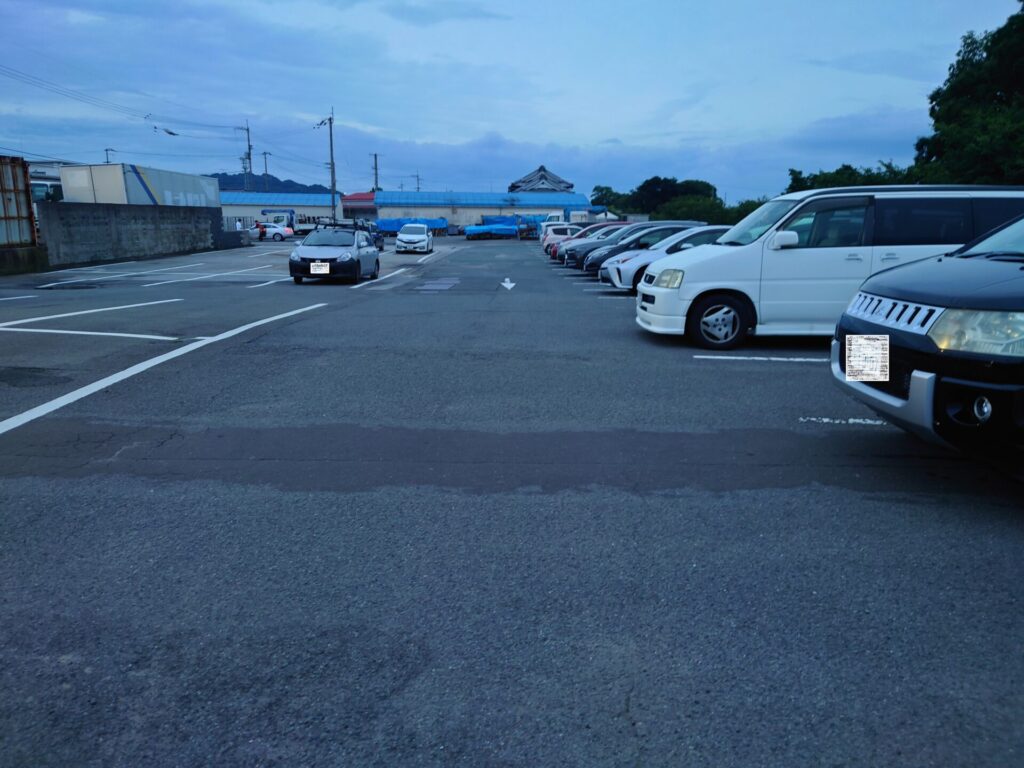 愛媛県松山市　おすすめ温泉　ていれぎの湯　駐車場