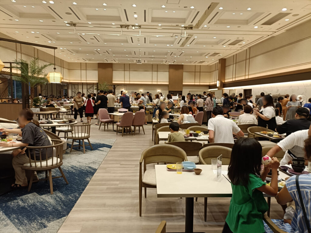 グランドメルキュール別府　夕食会場