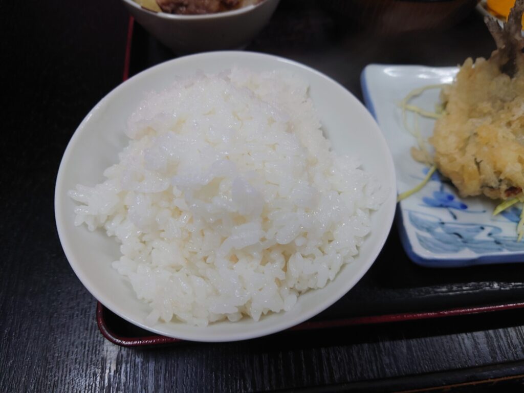 高松市ランチ　おけいちゃん　高松市食堂　ご飯