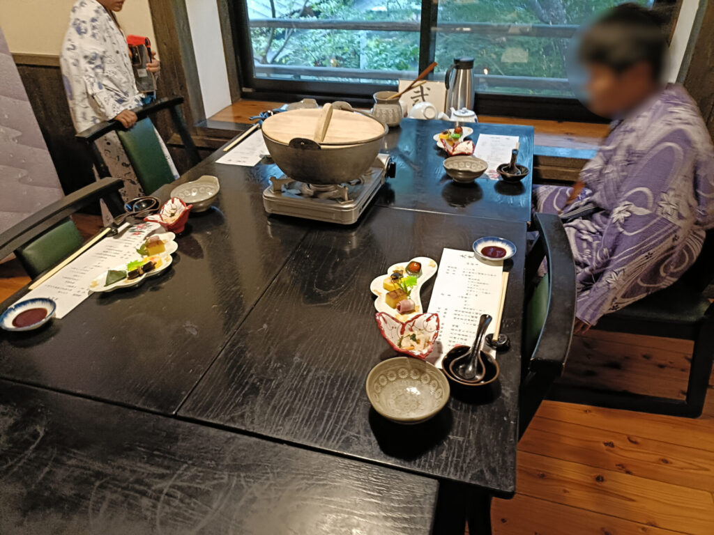 ゆふいん亭　夕食　かも鍋会席　