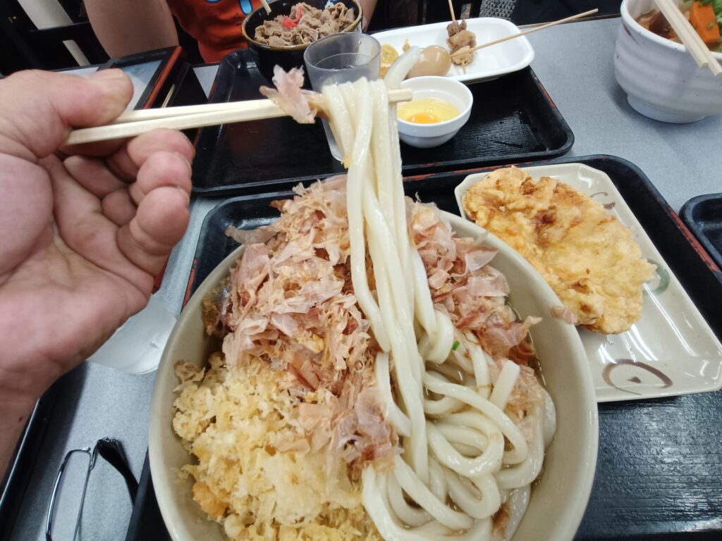 高松うどんブログ　愉楽家　ゆらくや高松　かけうどん