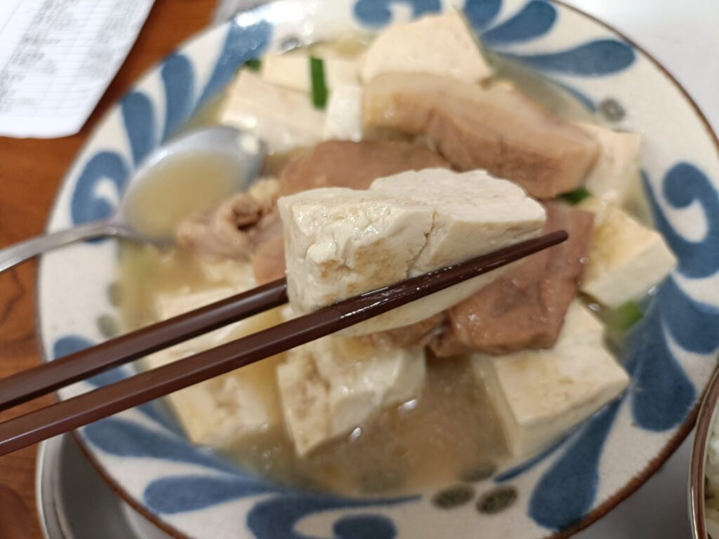 沖縄食堂　海洋食堂　メニュー　豆腐ンブサー