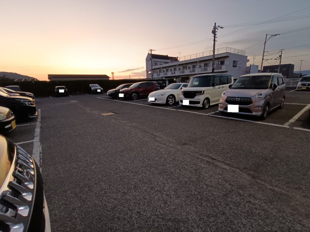 高松日帰り温泉　由良里の湯　イノシシ温泉　駐車場