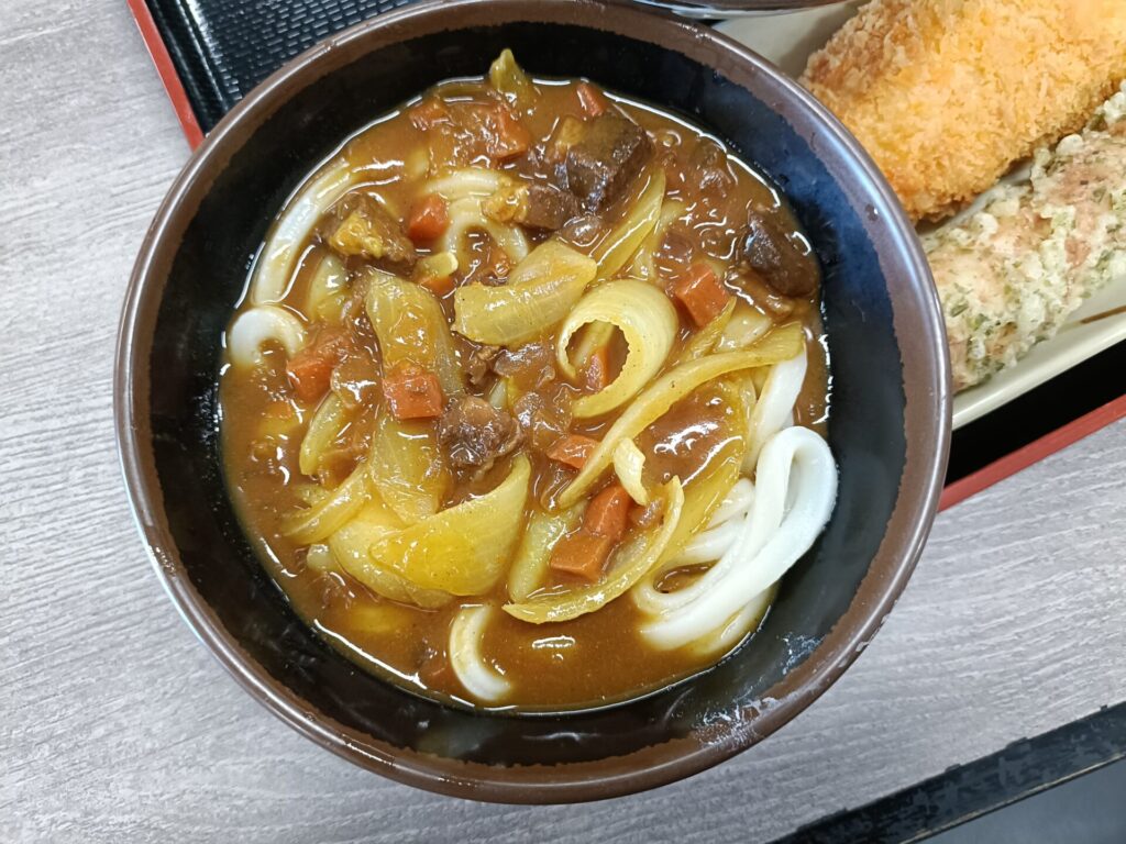 高松うどん　さか枝うどん多肥店　カレーうどん