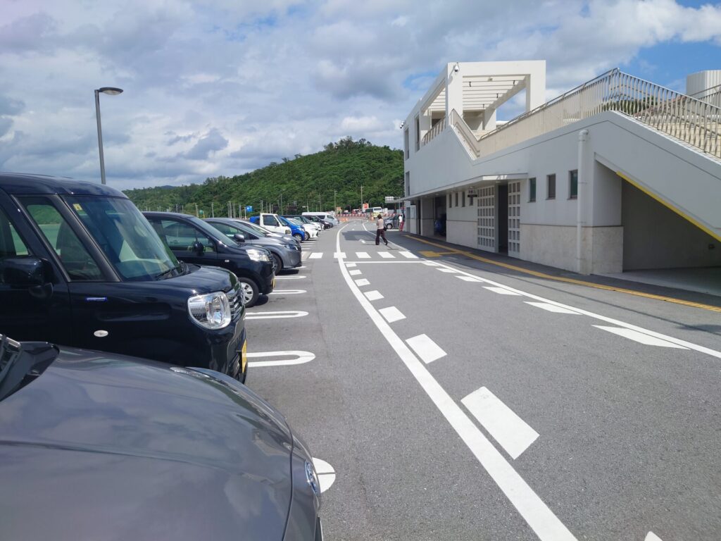 沖縄旅行　沖縄観光　沖縄旅行モデル　道の駅許田