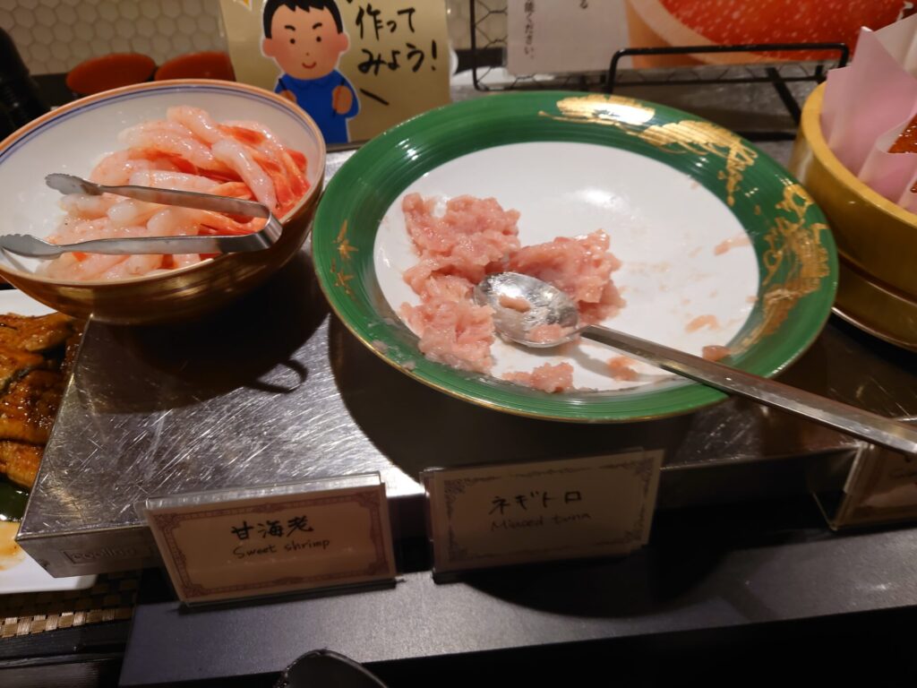 京都旅行　京都格安ホテル　ホテルグレイスリー京都三条　朝食バイキング