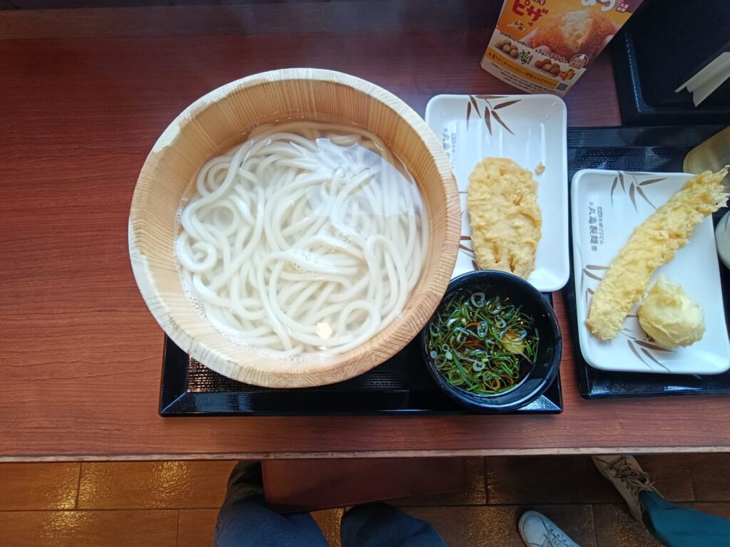 高松うどん　丸亀製麵　釜あげうどん