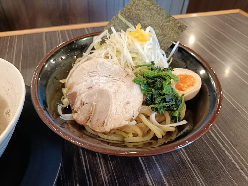 横浜家系ラーメン稲和家　つけ麺