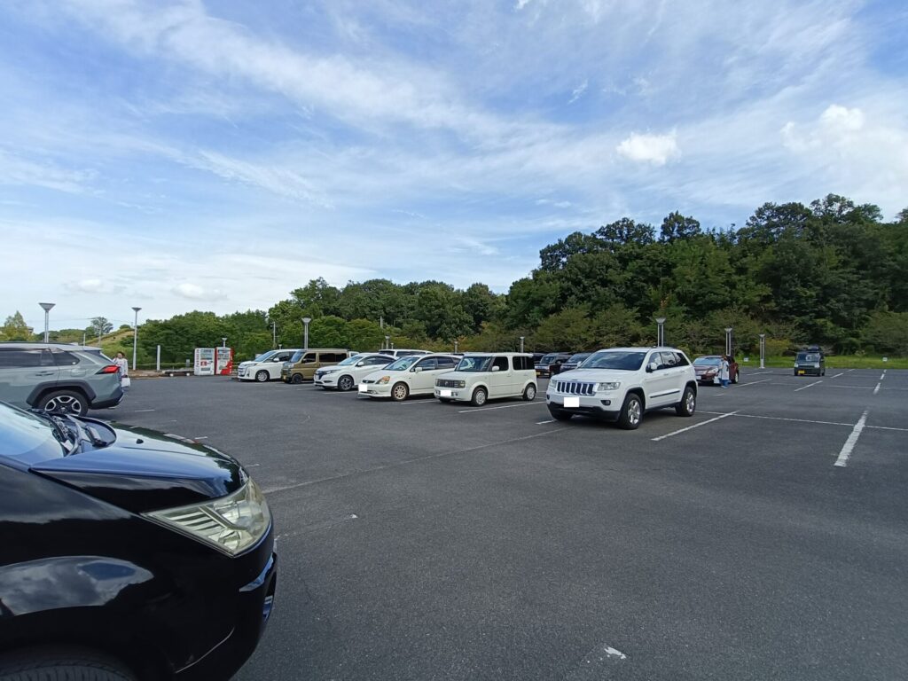 ツインパルながお　香川プール　駐車場