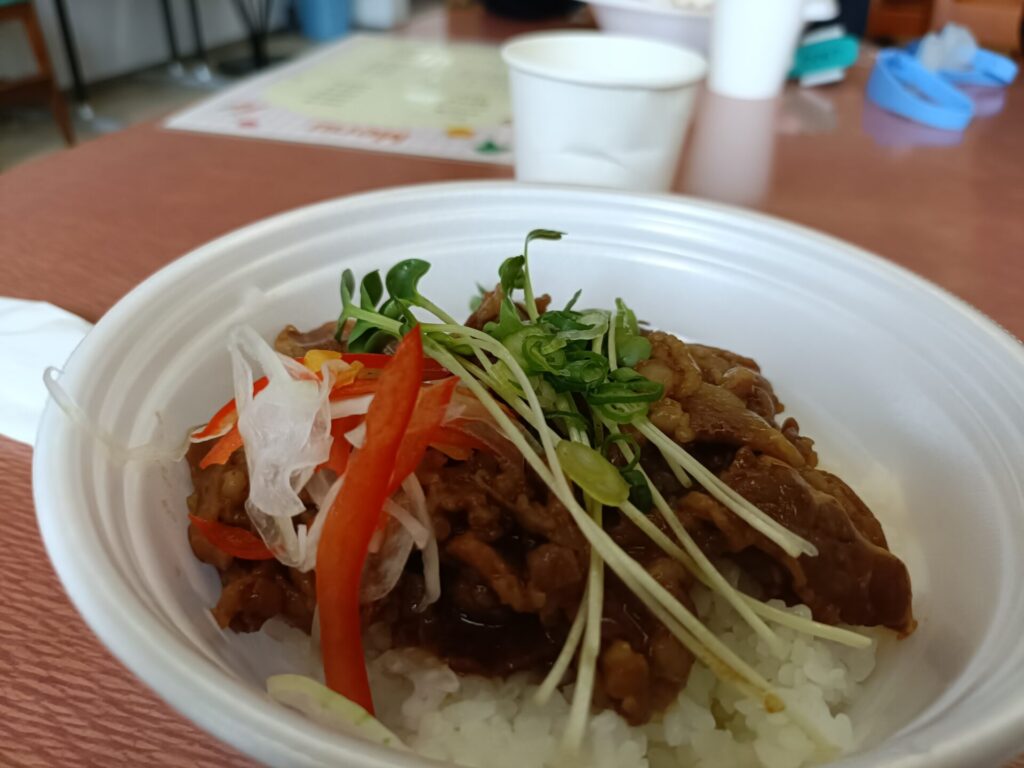 ツインパルながお　売店　喫茶店