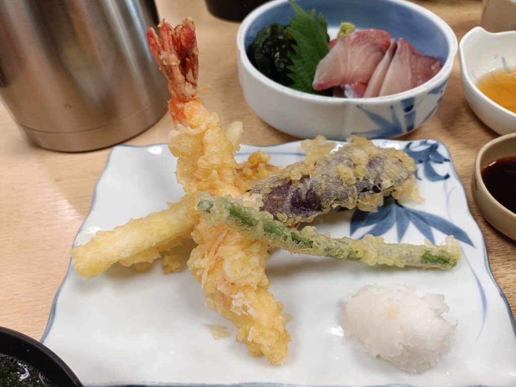 徳島グルメ　活魚料理びんび家　おまかせ定食　天ぷら