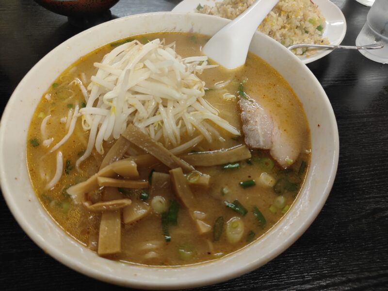 豚太郎春野店　みそラーメン