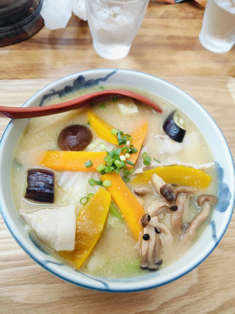 大分名物だんご汁　味処よね田　メニュー　だんご汁