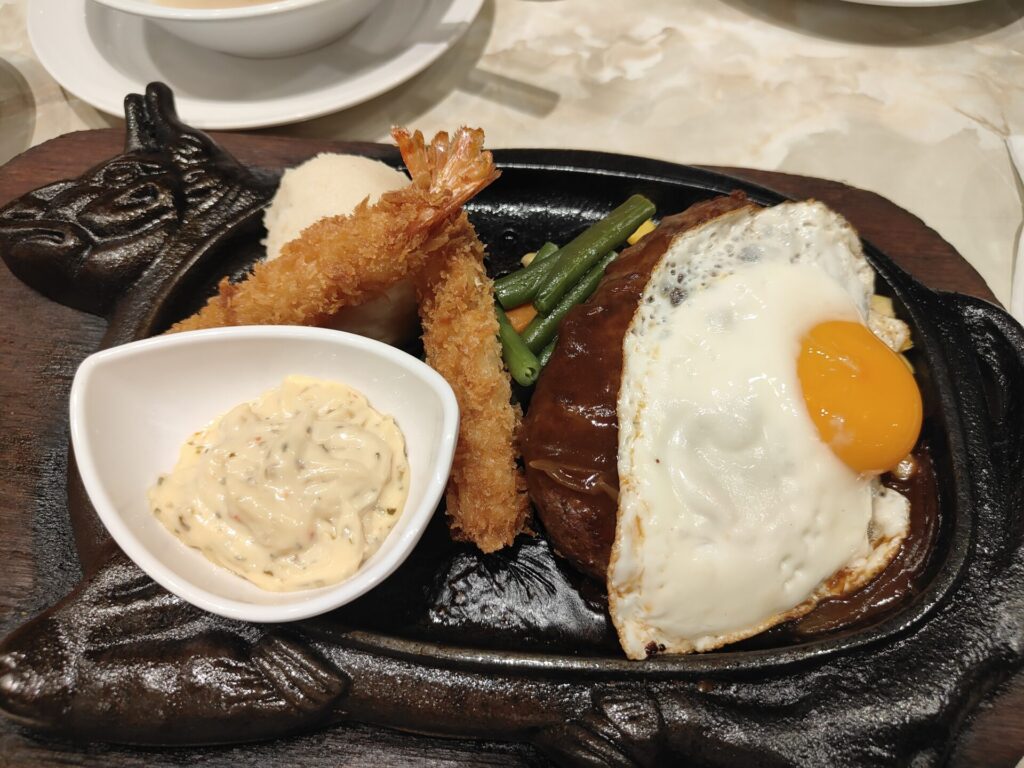 ステーキ88恩納店 エビフライ&ハンバーグ