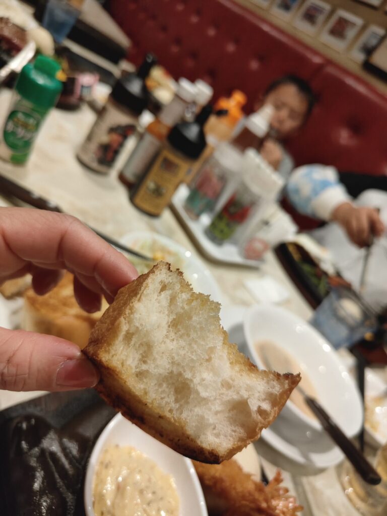 ステーキ88恩納店 トースト パン