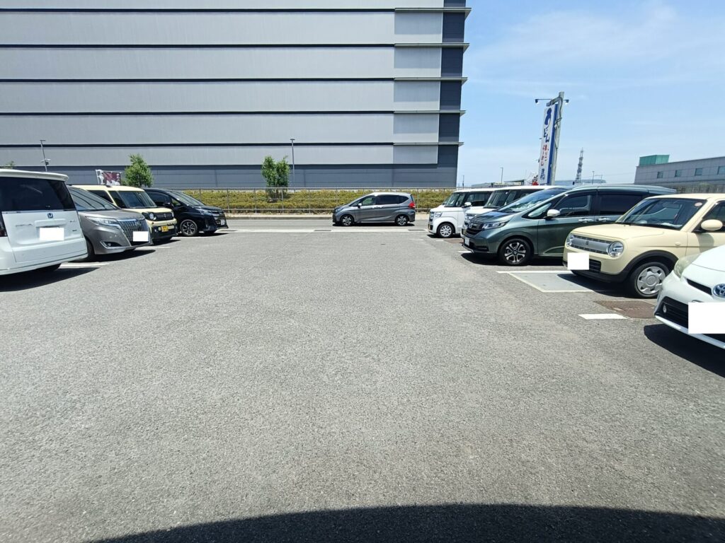 高松満福 駐車場