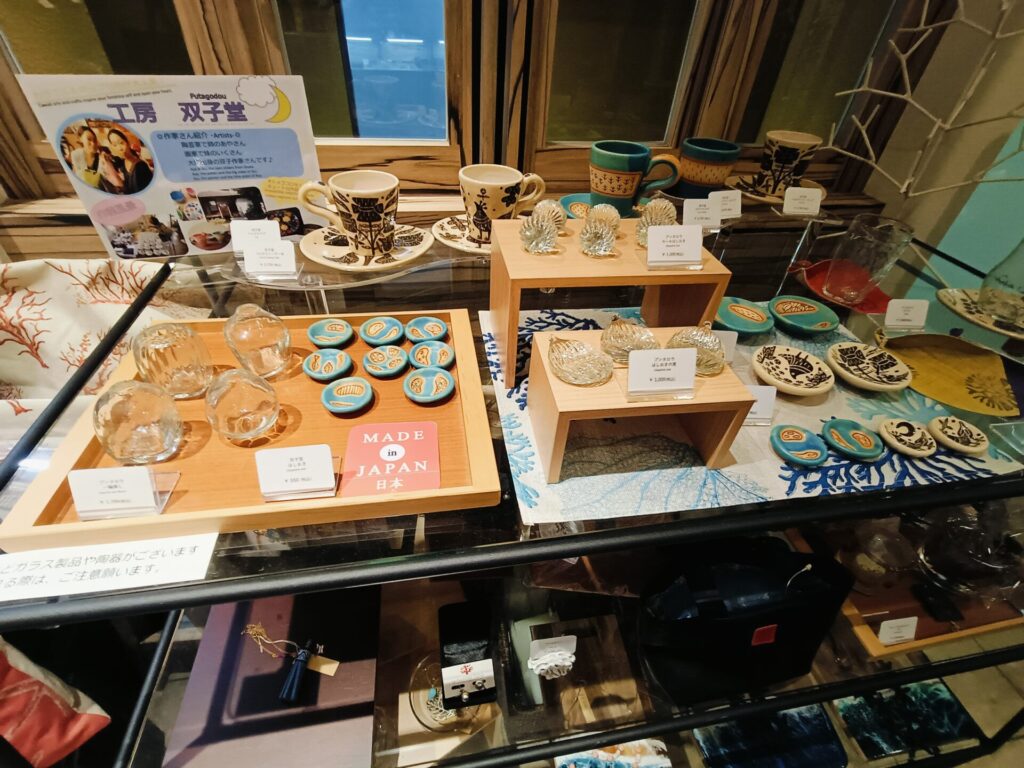 沖縄リゾートホテル　ANAインターコンチネンタル万座ビーチリゾート　売店