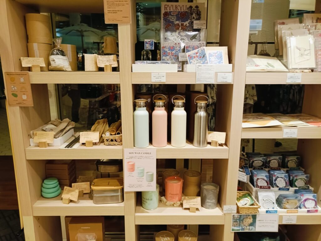 沖縄リゾートホテル　ANAインターコンチネンタル万座ビーチリゾート　売店