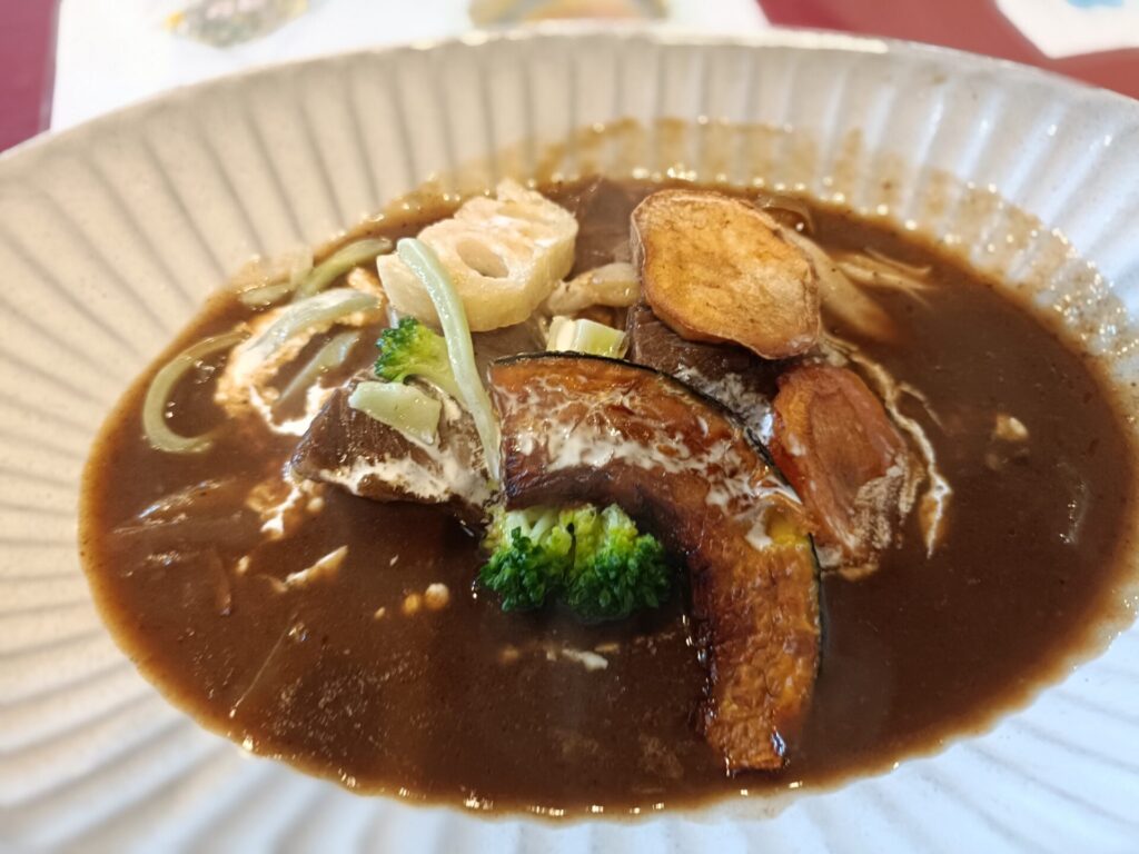 ビストロあおやぎ　ビーフシチュー