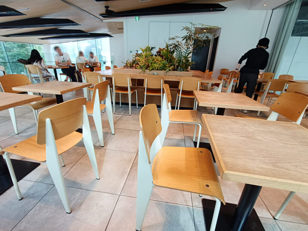 VERVE COFFEE　２階席