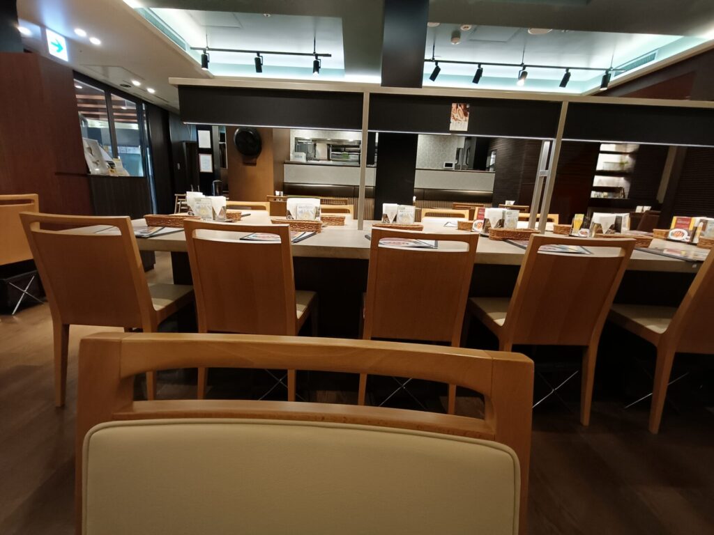 洋食やたいめいけん上野店　店内