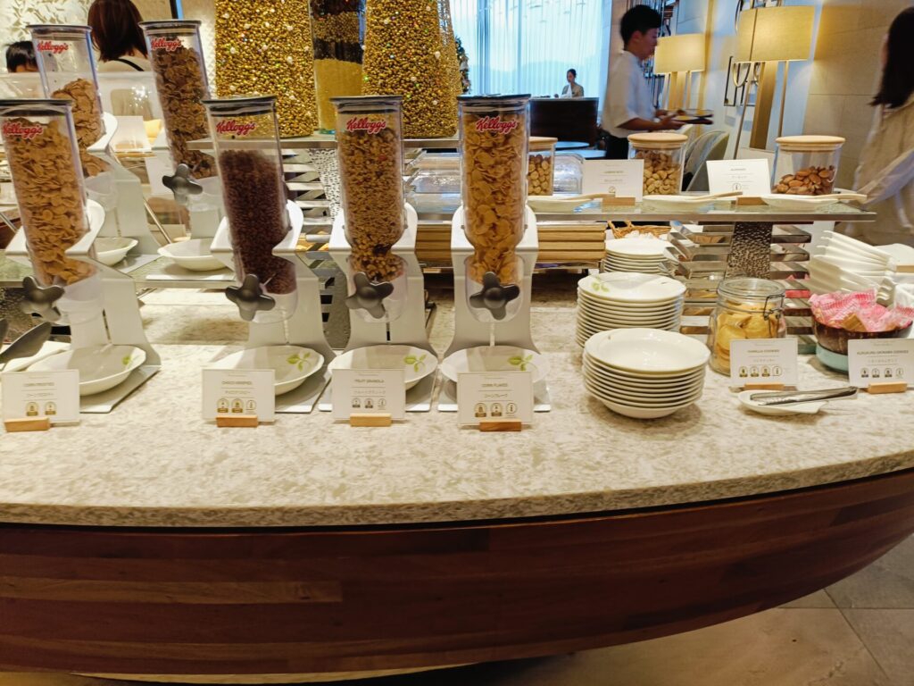 ANAインターコンチネンタル万座ビーチリゾート　クラブラウンジ　モーニング