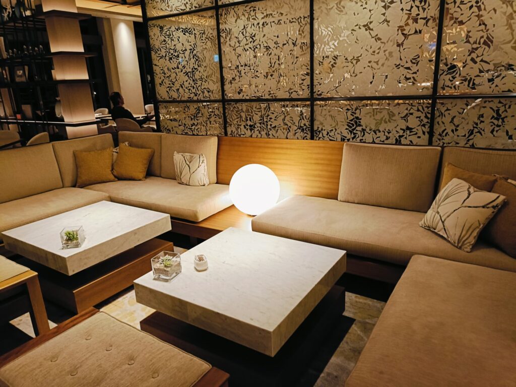 ANAインターコンチネンタル万座ビーチリゾート　クラブラウンジ　イブニングカクテルタイム