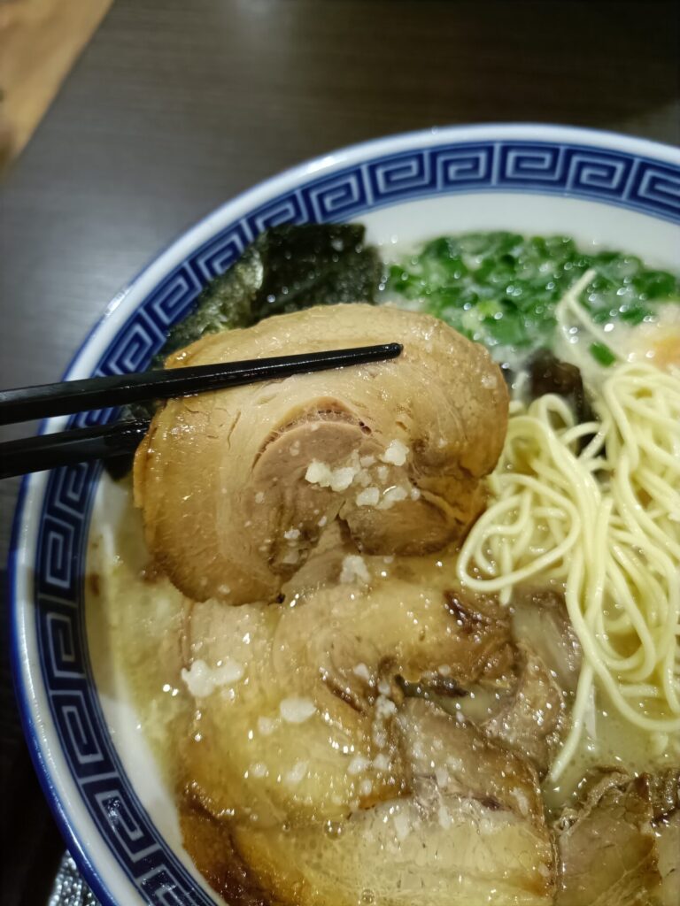 東京タワーフードコート　宇治明家　チャーシュー