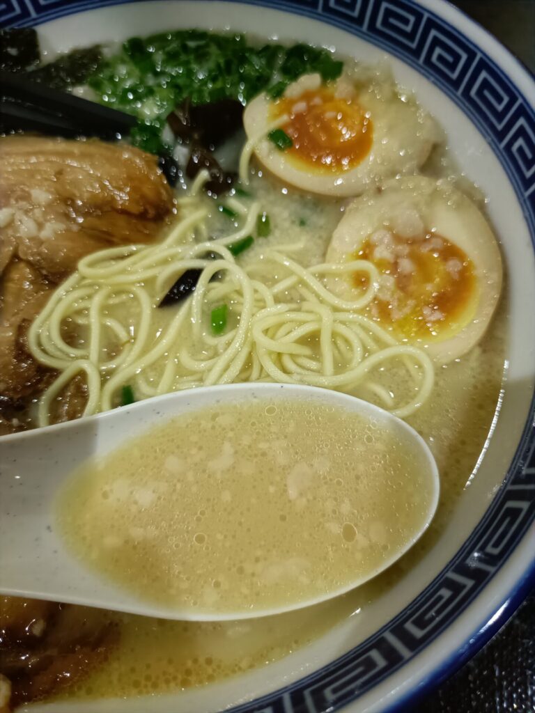 東京タワーフードコート　宇治明家　スープ